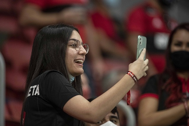 球队此前引 球队此前引