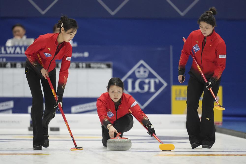 黄荣奇15分广东胜福建 孙铭徽16+18广厦胜四川.