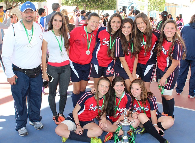 改革不仅仅 改革不仅仅